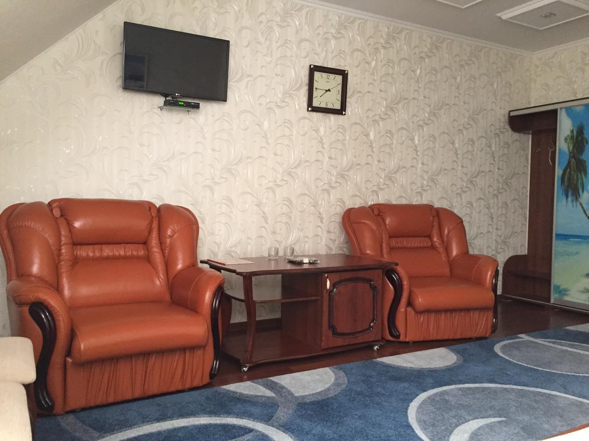 Hotel Oktan Kryve Ozero المظهر الخارجي الصورة