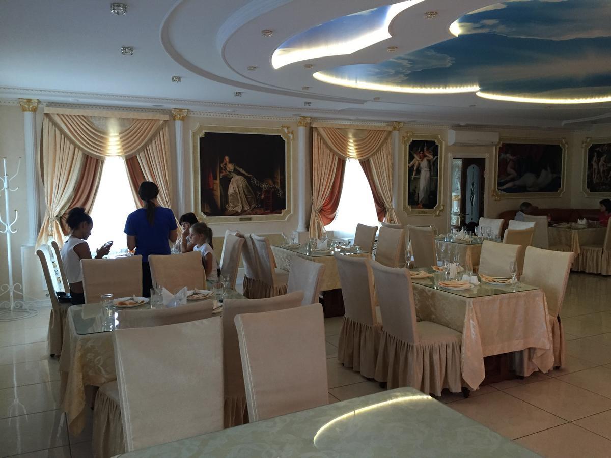 Hotel Oktan Kryve Ozero المظهر الخارجي الصورة